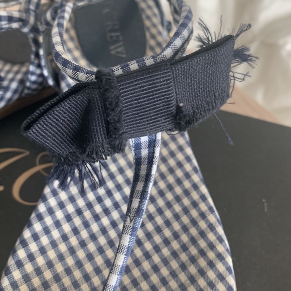 Gingham Bow Sandals - Picture 2 of 4